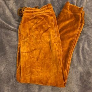 Forever 21 Men’s Velour Sweats